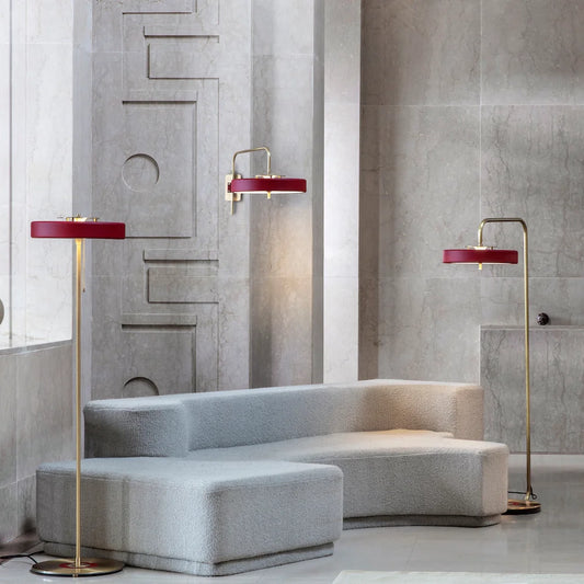 Lámpara de piso Revolve