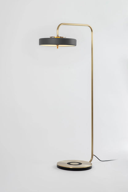 Lámpara de piso Revolve